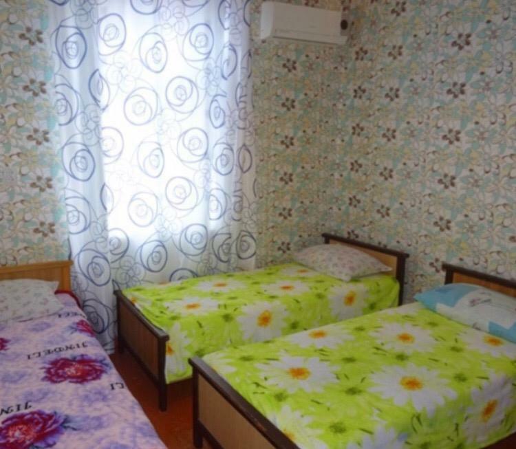 Гостевой Дом Мимоза Gagra Buitenkant foto